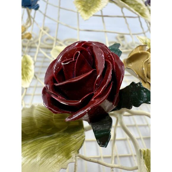 Vintage Enamel Painted Metal Wall Basket Floral Wire 12x12 Cottage Garden Decor - Picture 8 of 11